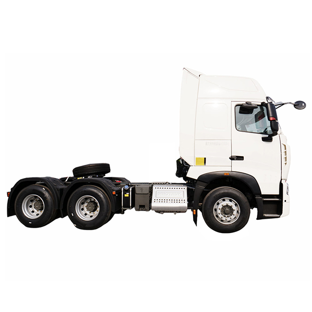 SINOTRUK HOWO 6x4 336/420 л.с. Тягач